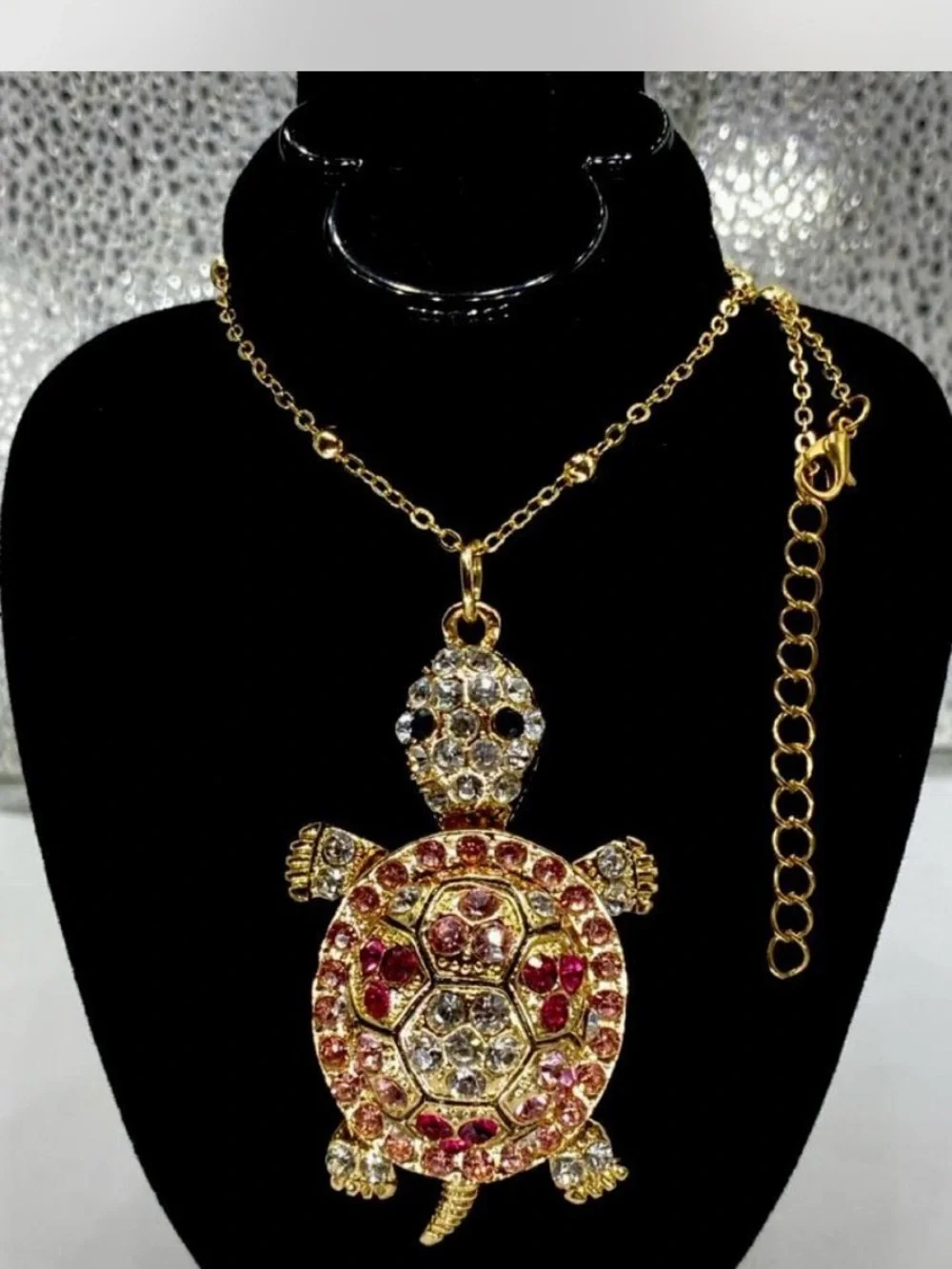 Ladies ^^^ Gold Turtle 3d 3”  Pendant Necklace ^^^ Iced Pink /  Red Crystals *^*